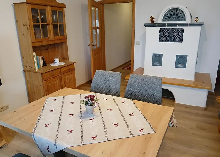 Gasthaus - Pension - Café Dörfl